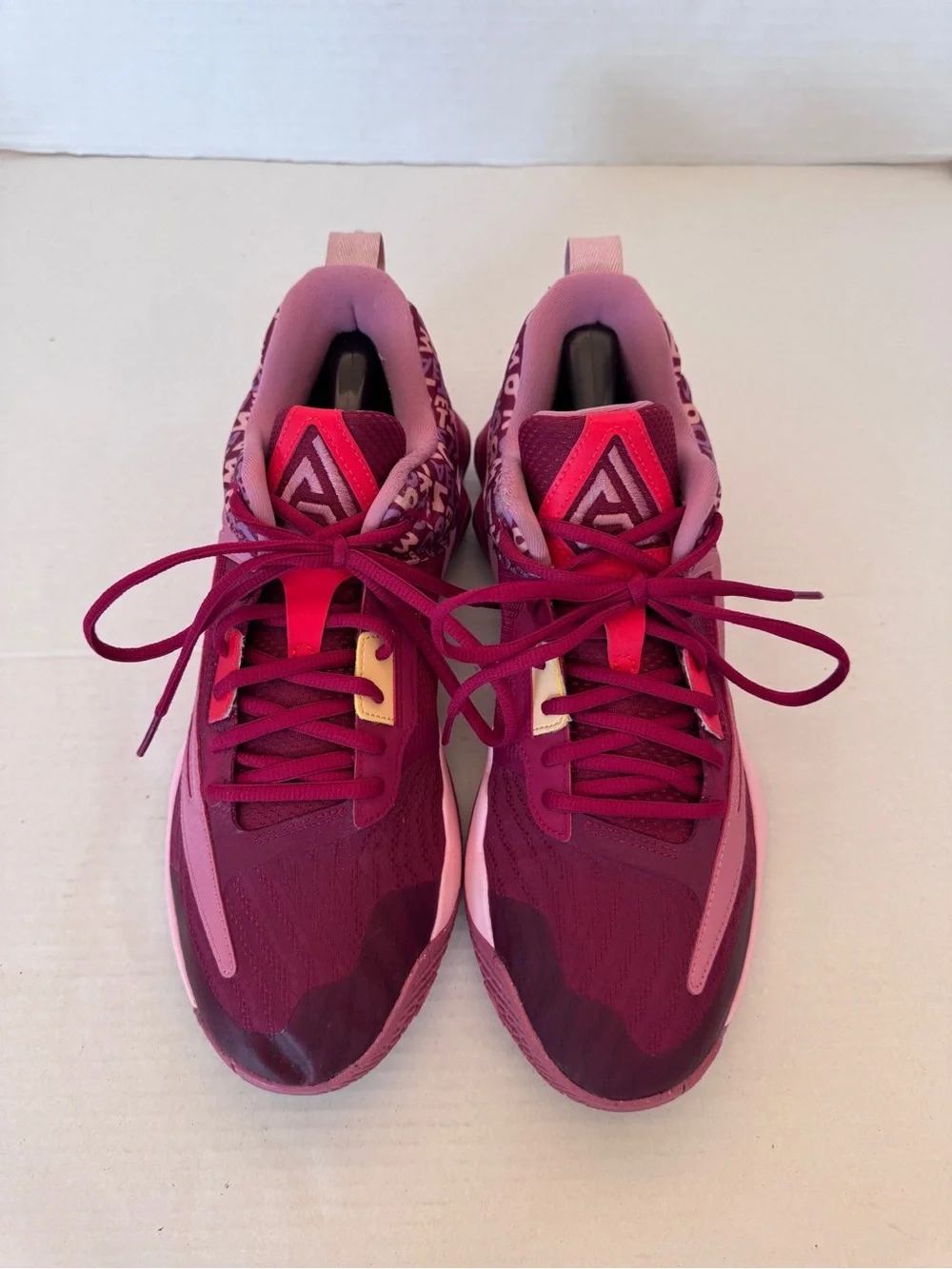 Nike Giannis Immortality 3 Mens Size 11 Pink Athletic Basketball Shoes Sneakers